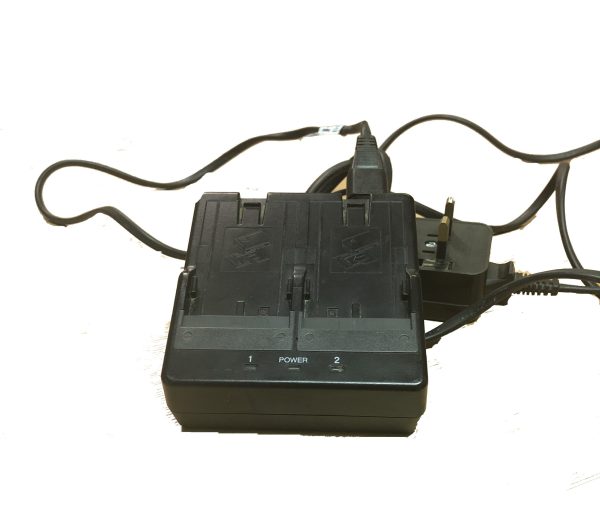 Topcon CDC68A Battery Charger